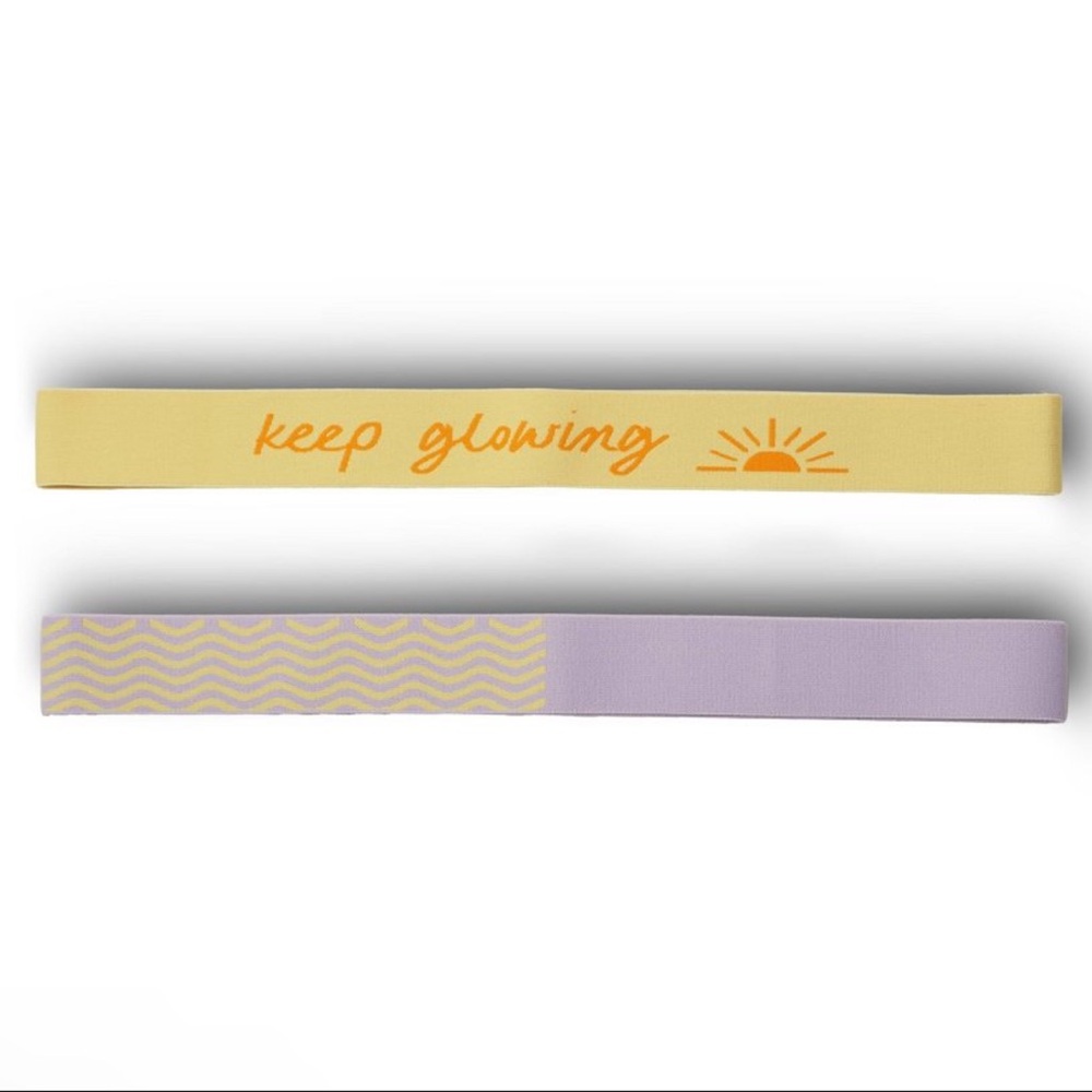 3 for $15 SALE Target Bullseye Set of 2 Beach Towel Bands: Yellow and Purple